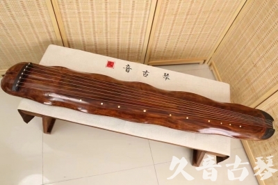 海南藏族自治州●久音古琴  ●今日推荐20240831  【断纹蕉叶】